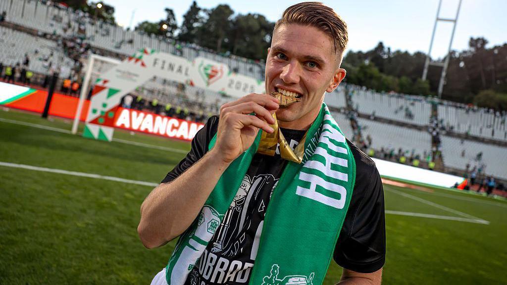 Arsenal Nears £70m Viktor Gyokeres Signing After Crucial Lisbon Talks | Summer Transfer Breakthrough