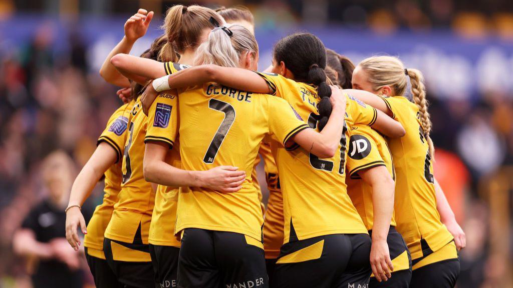 Wolves Women's Promotion Disappointment: Club's Decision Shocks Players