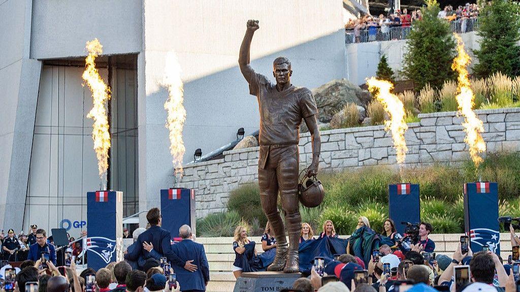 Tom Brady's Legacy Immortalized: Patriots Unveil 12ft Bronze Statue