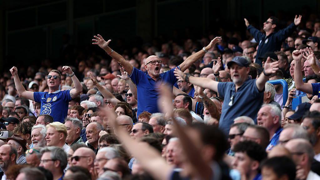 Chelsea FC's Growing Crisis: Fan Loyalty Tested by Ticket Scandals & Rising Prices