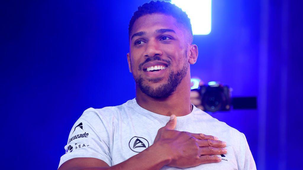 Who Will Joshua Face Next? Hearn Clears the Air on Fight Rumors