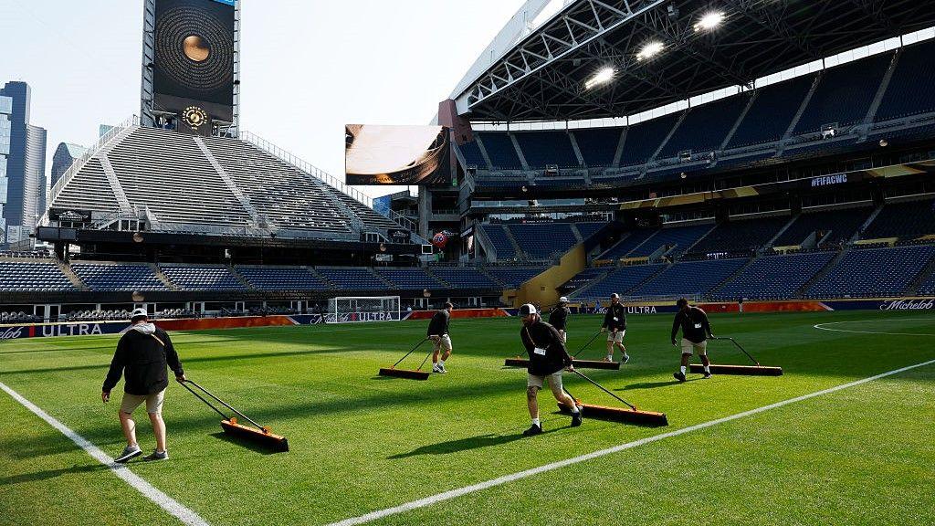 Enrique Slams Club World Cup Pitches: 'Ball Bounces Like a Rabbit'