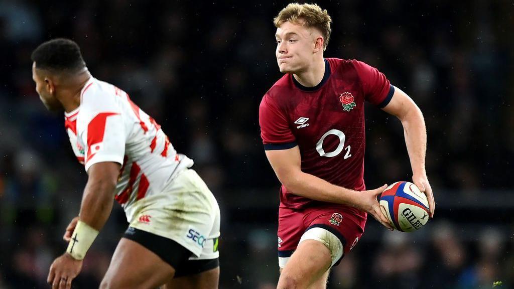 Fin Smith's Debut Test Start: England's New Fly-Half Aims to Ignite Backline Attack