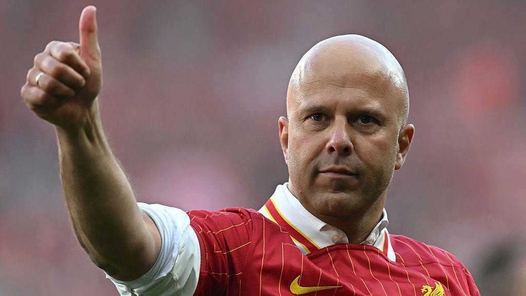 Arne Slot Honors Jurgen Klopp as Liverpool Secures Historic Premier League Victory