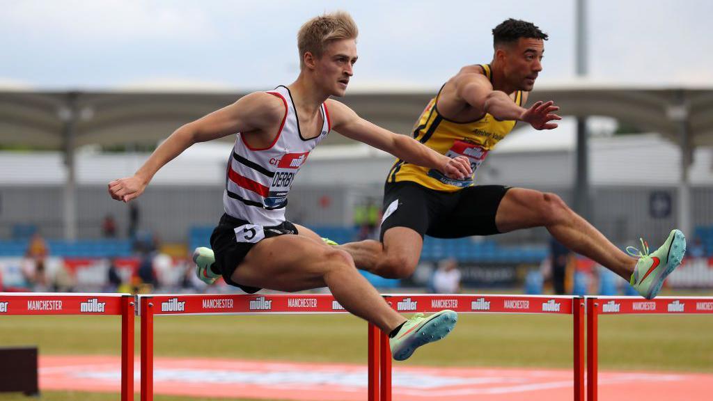 Seamus Derbyshire Shatters Records: A New Era in British 400m Hurdles