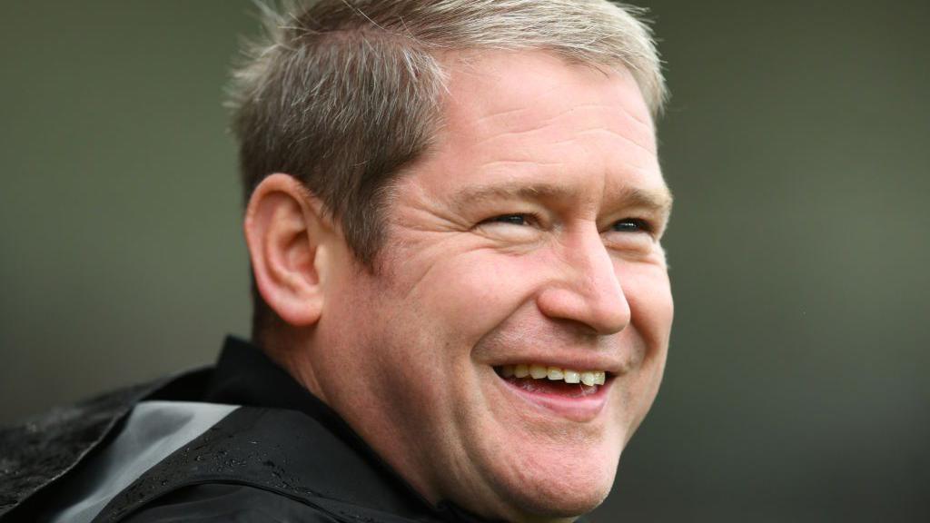 The Legacy of Matt Beard: How a Manager’s Belief Forged Champions and Inspired Generations in Women’s Football