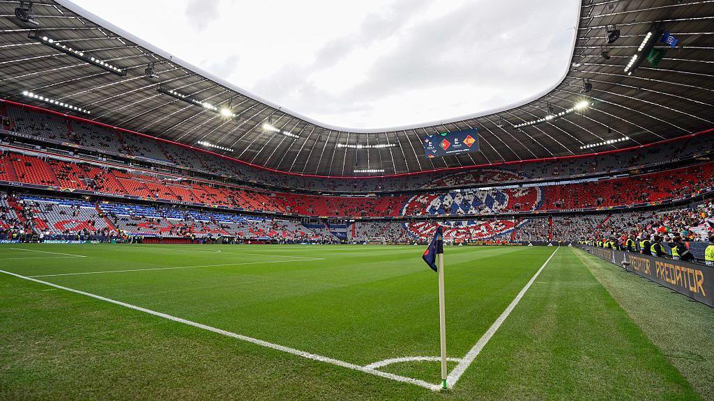 Tragic Incident at Nations League Final: Fan Dies After Stadium Fall in Munich