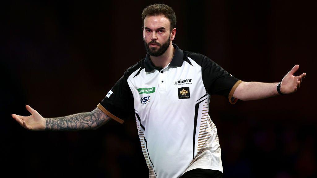 Ross Smith Dominates with Two Nine-Darters in Players Championship Victory
