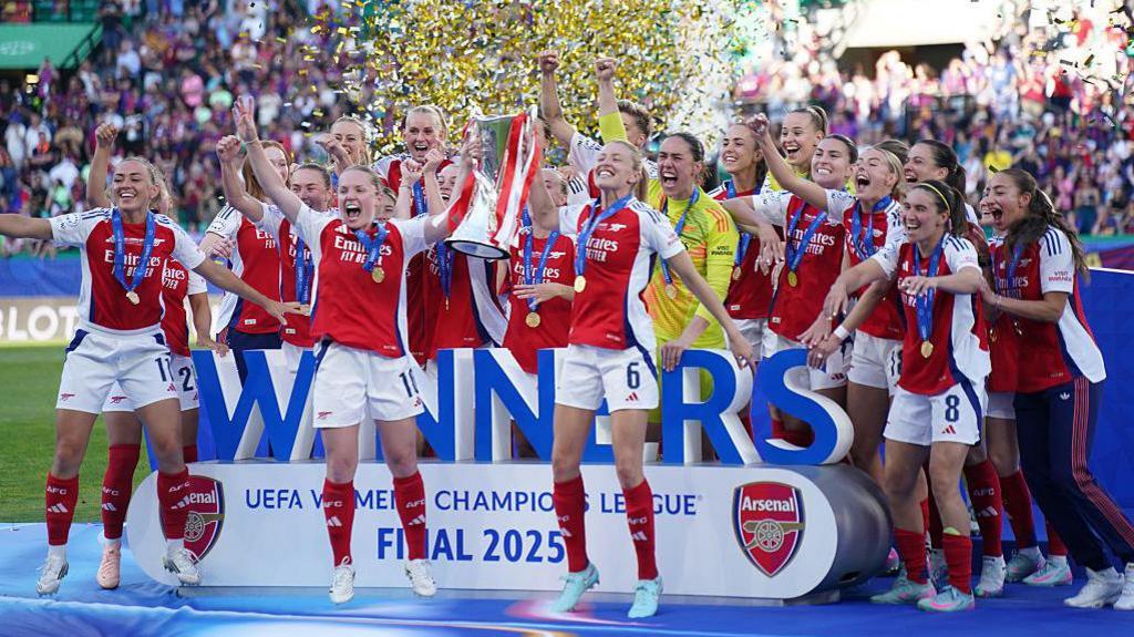 Lionesses Shine: England’s Stars Dominate Women's Ballon d'Or 2025 Nominations