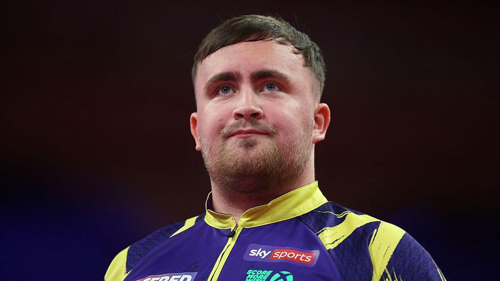 Littler and Rock Set for Epic Semi-Final Clash in World Matchplay