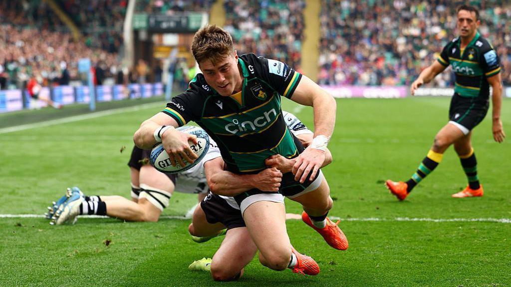 Northampton Saints Dominate Bristol Bears in High-Scoring Premiership Clash