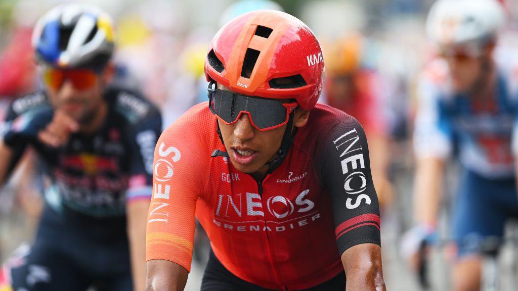 Egan Bernal Suffers Collarbone Fracture in Clasica Jaen Crash: A Setback for the Cycling Star