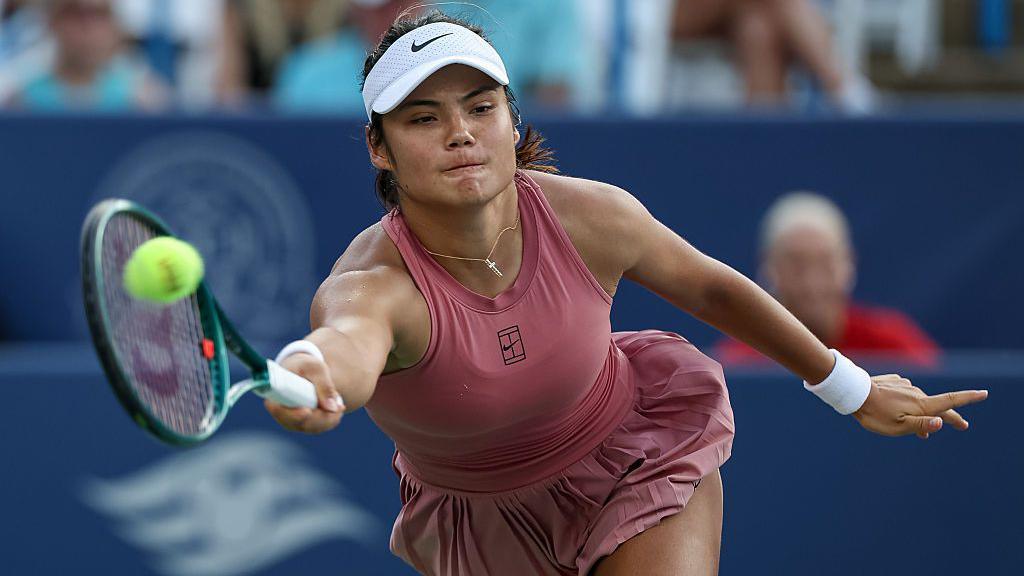 Emma Raducanu's Washington Open Journey Ends in Semifinals Against Anna Kalinskaya