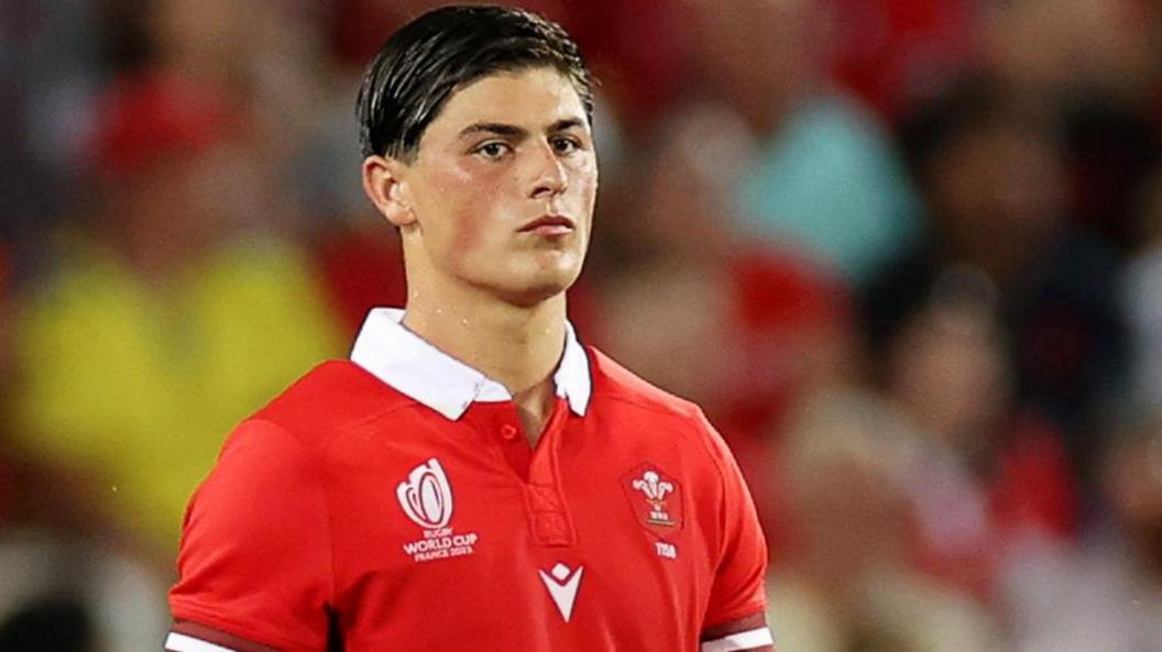 Louis Rees-Zammit's Rugby Comeback: What Lies Ahead for the Welsh Speedster?