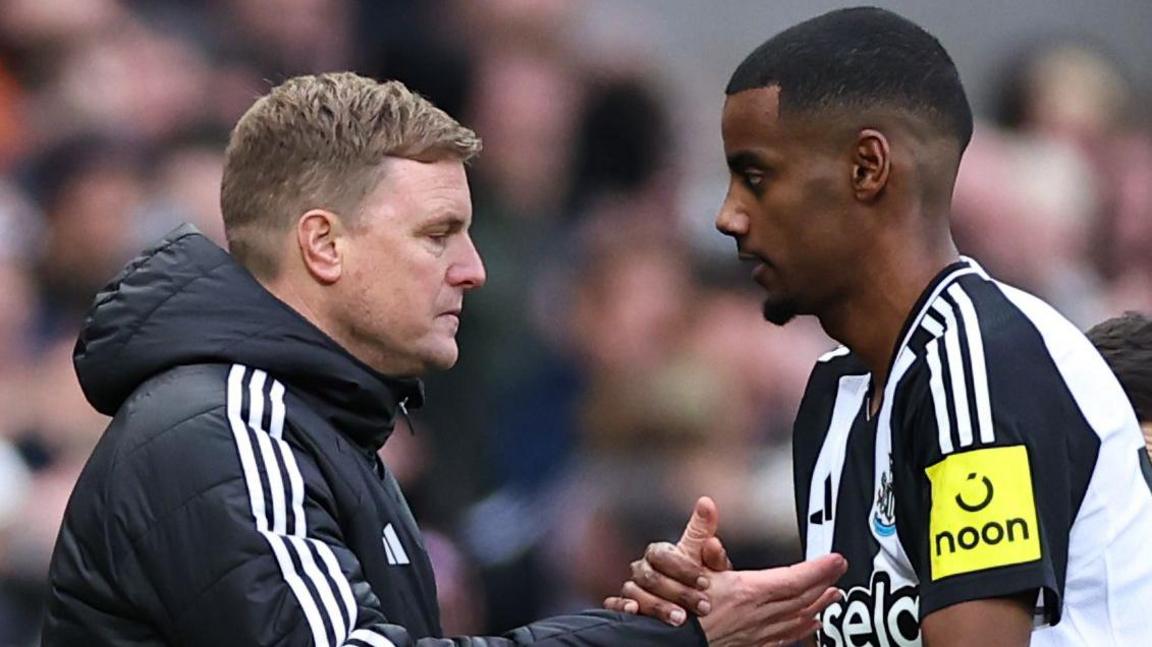 Eddie Howe's Ultimatum: Isak's Newcastle Future Hangs in Balance Amid Liverpool Transfer Saga