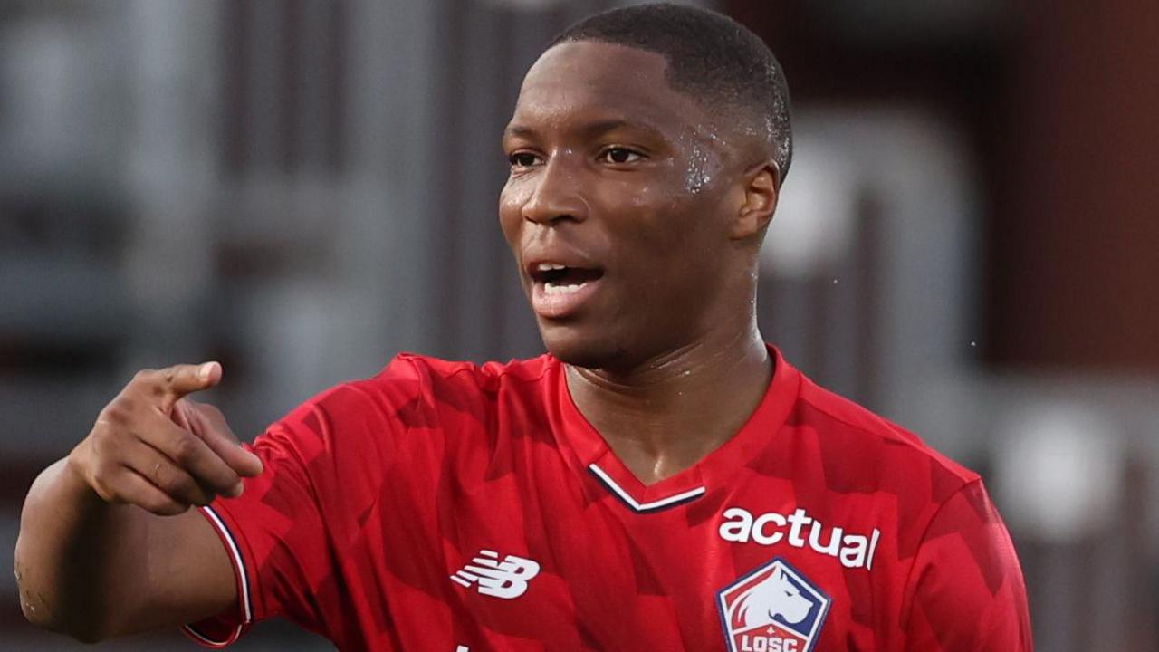 Bournemouth Bolsters Defense with £34.6m Capture of Bafodé Diakité from Lille