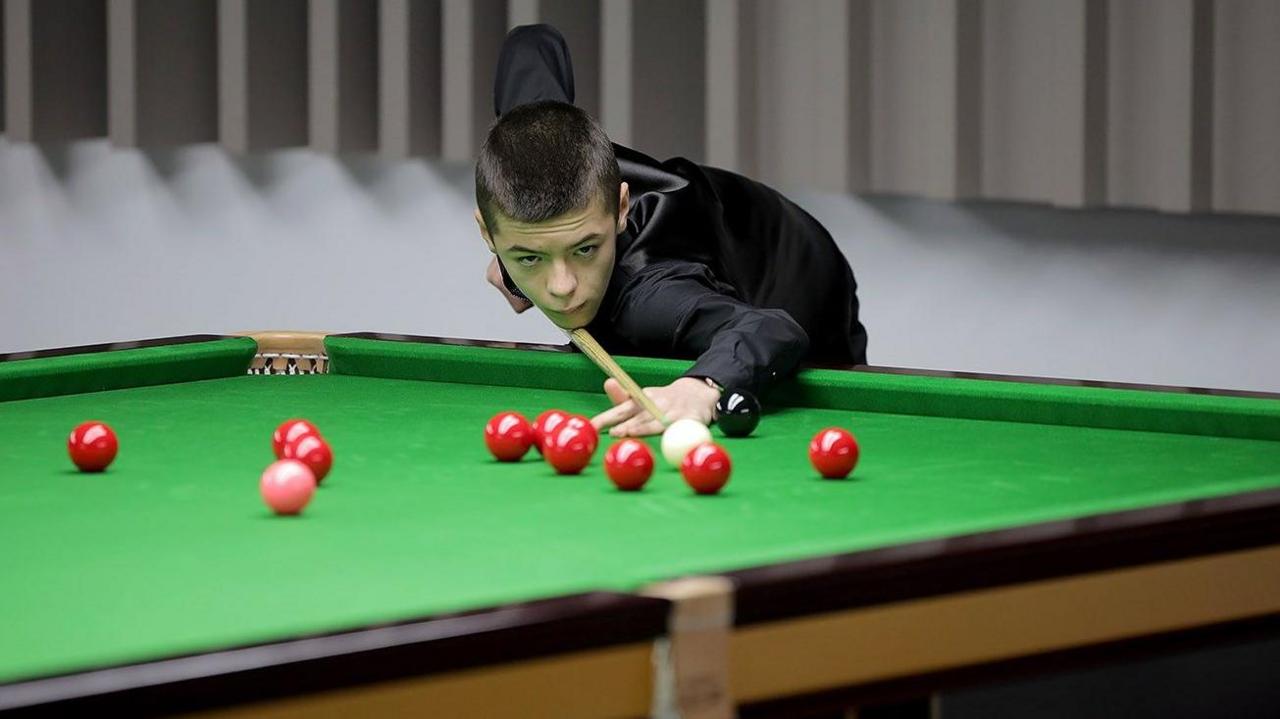The Young Talent Challenging Snooker Legends' Records