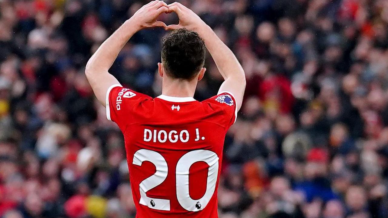 Liverpool Honors Diogo Jota: Retiring Number 20 in Memory of the Fallen Star
