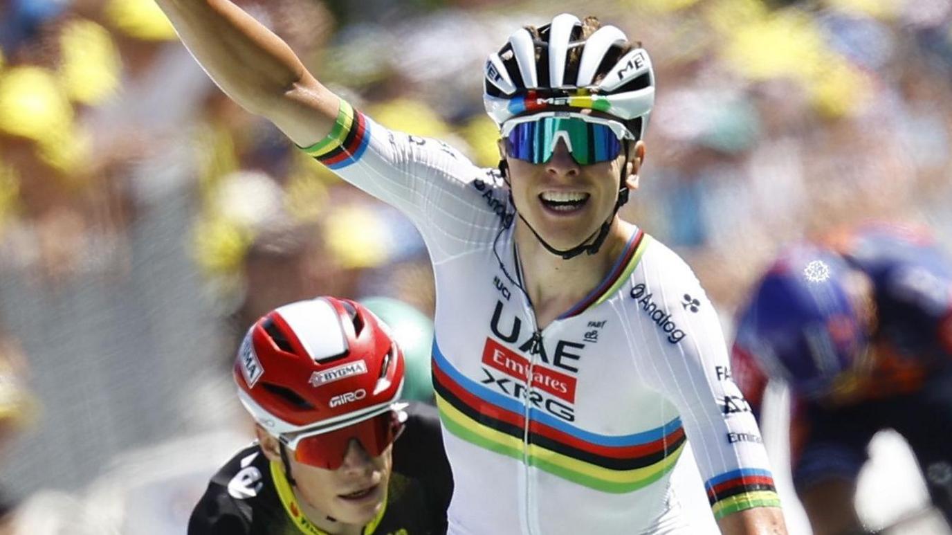 Tadej Pogacar Triumphs in Stage Seven to Reclaim Tour de France Lead