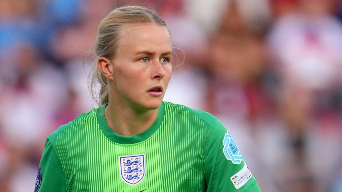 Hannah Hampton: The Striker-Turned-Goalkeeper Leading England's Euro 2025 Charge