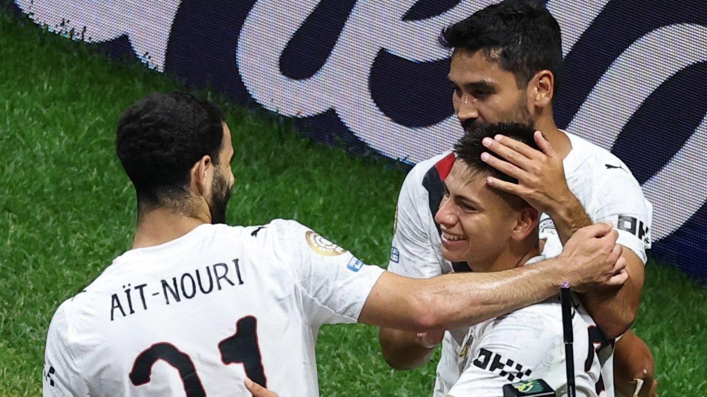 Claudio Echeverri: The Rising Star of Manchester City's Future