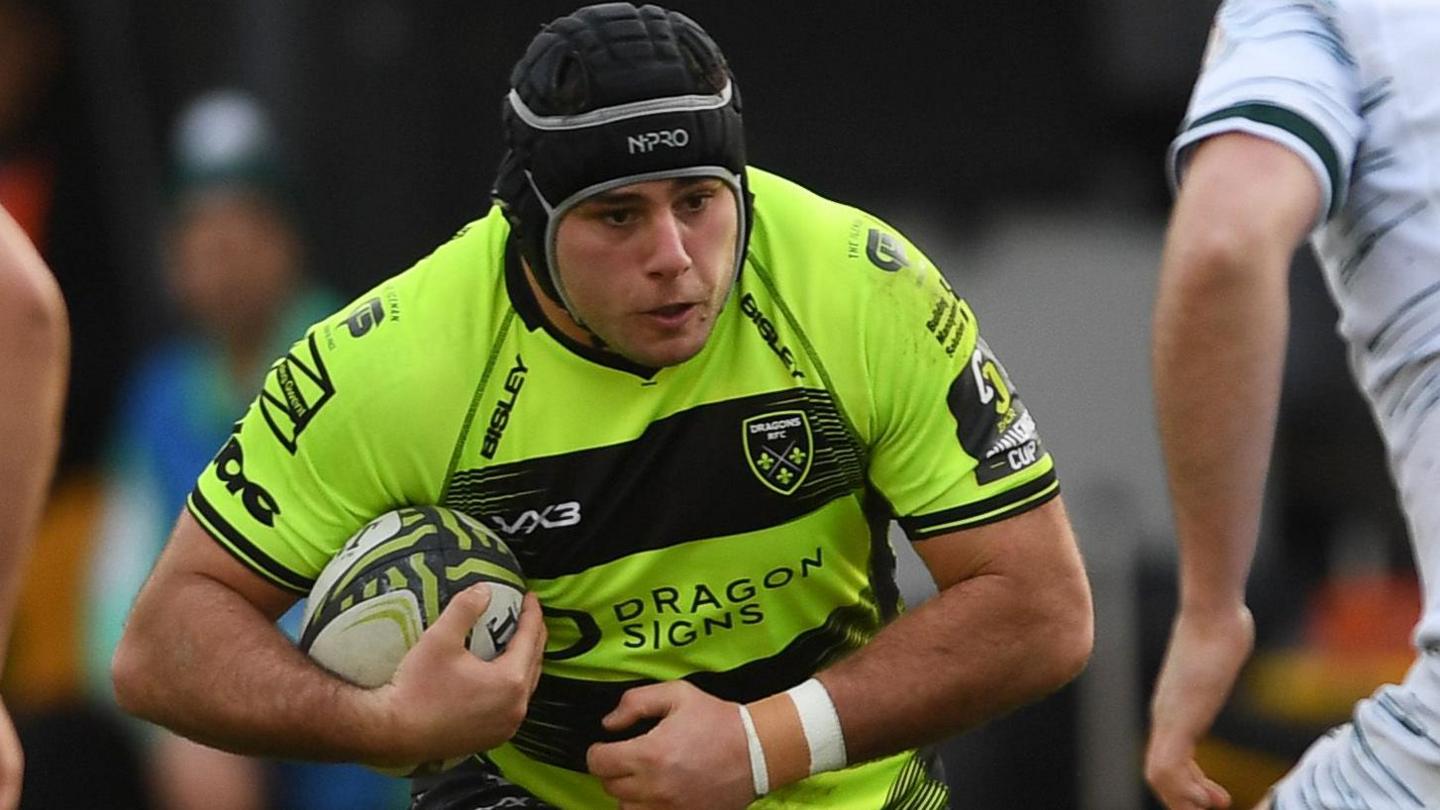 Argentina's Rodrigo Martinez Secures Extended Deal with Dragons