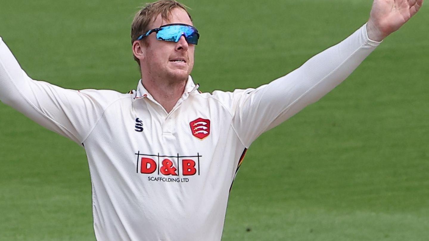 Essec Clinches Dominant Innings Victory Over Sussex in County Championship
