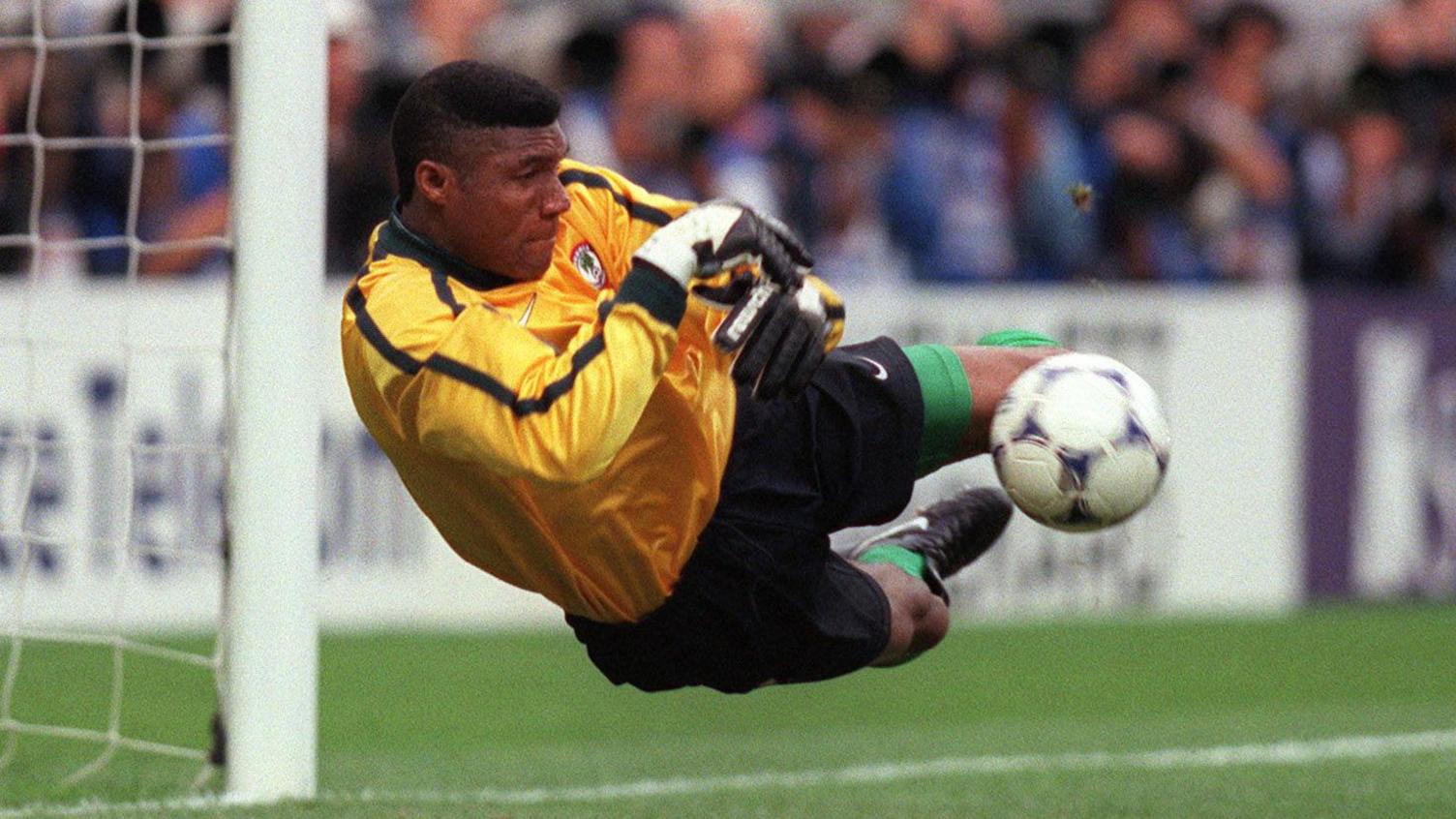Remembering Peter Rufai: The Legendary Nigerian Goalkeeper Who Inspired a Generation