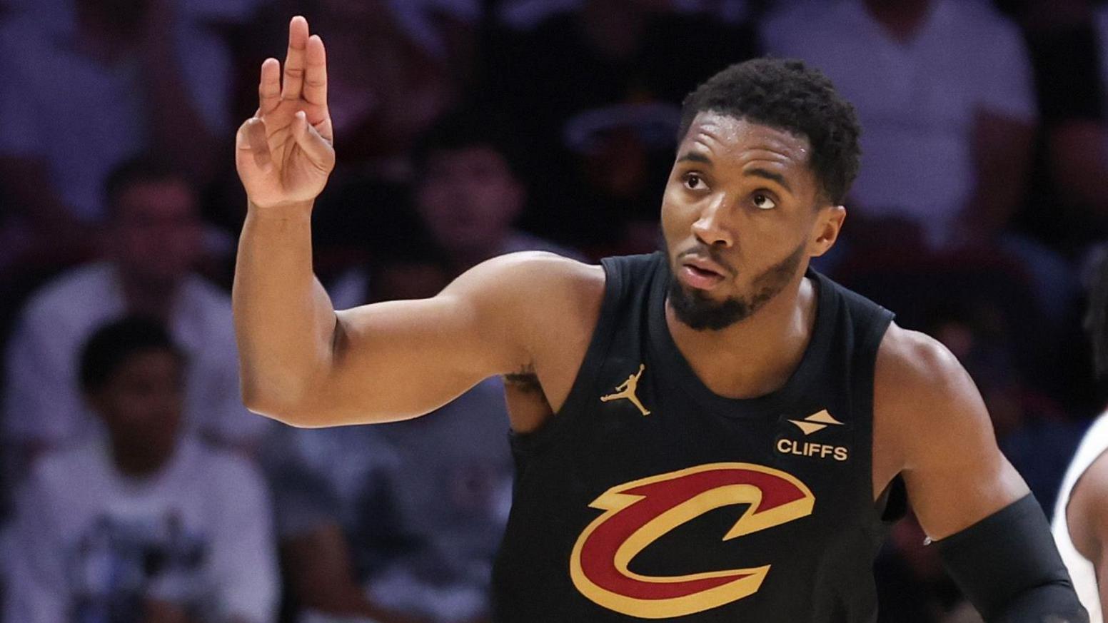 Cleveland Cavaliers Dominate Miami Heat in Historic 4-0 Playoff Sweep
