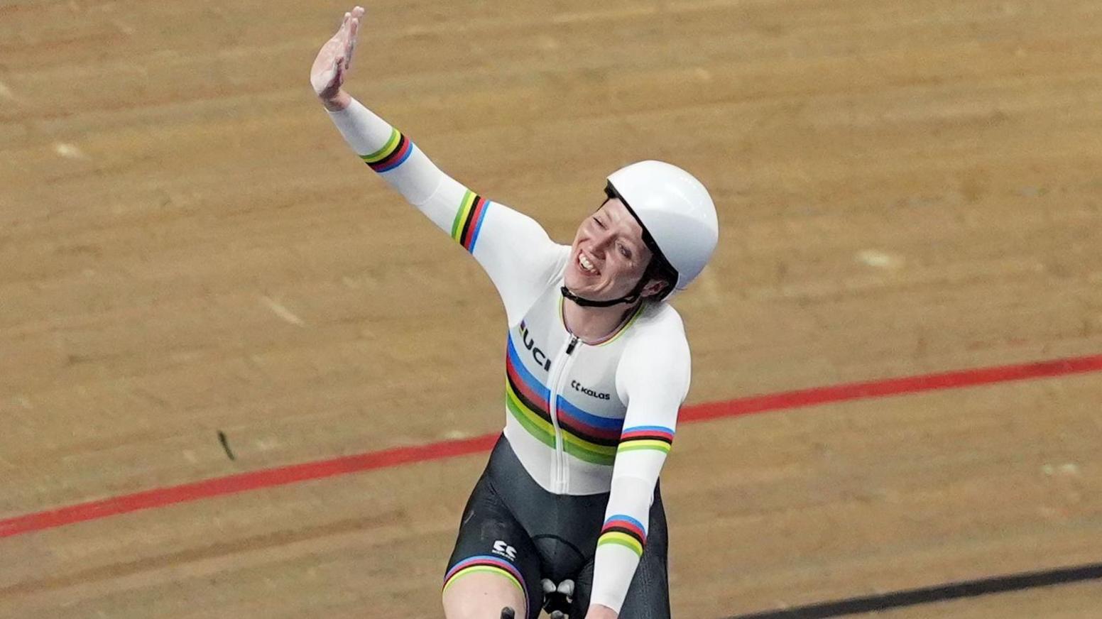 Anna Morris Shatters Her Own World Record Again at British Track Championships