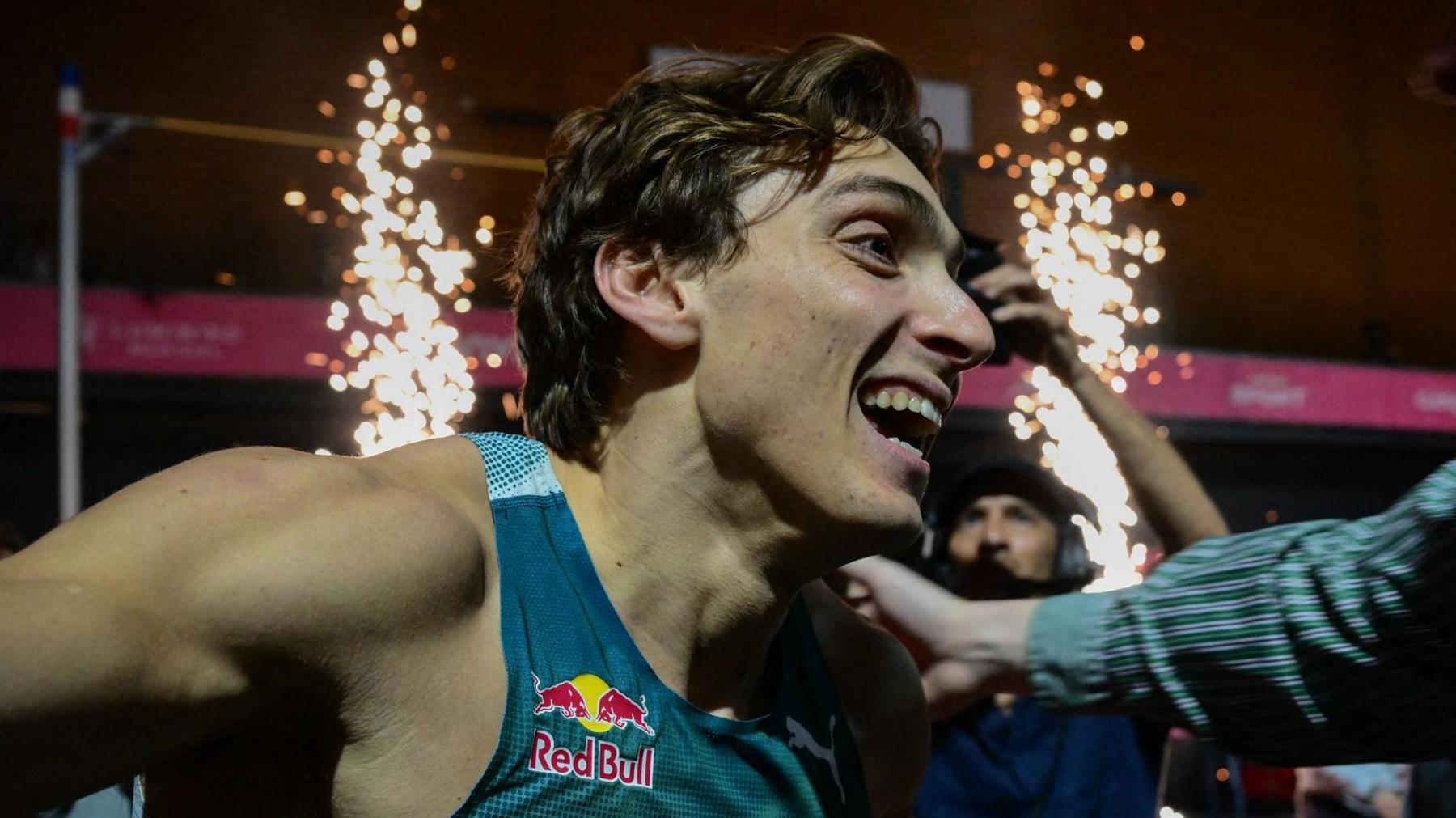 Armand Duplantis Shatters Pole Vault Record for the 11th Time: A Historic Leap in Clermont-Ferrand