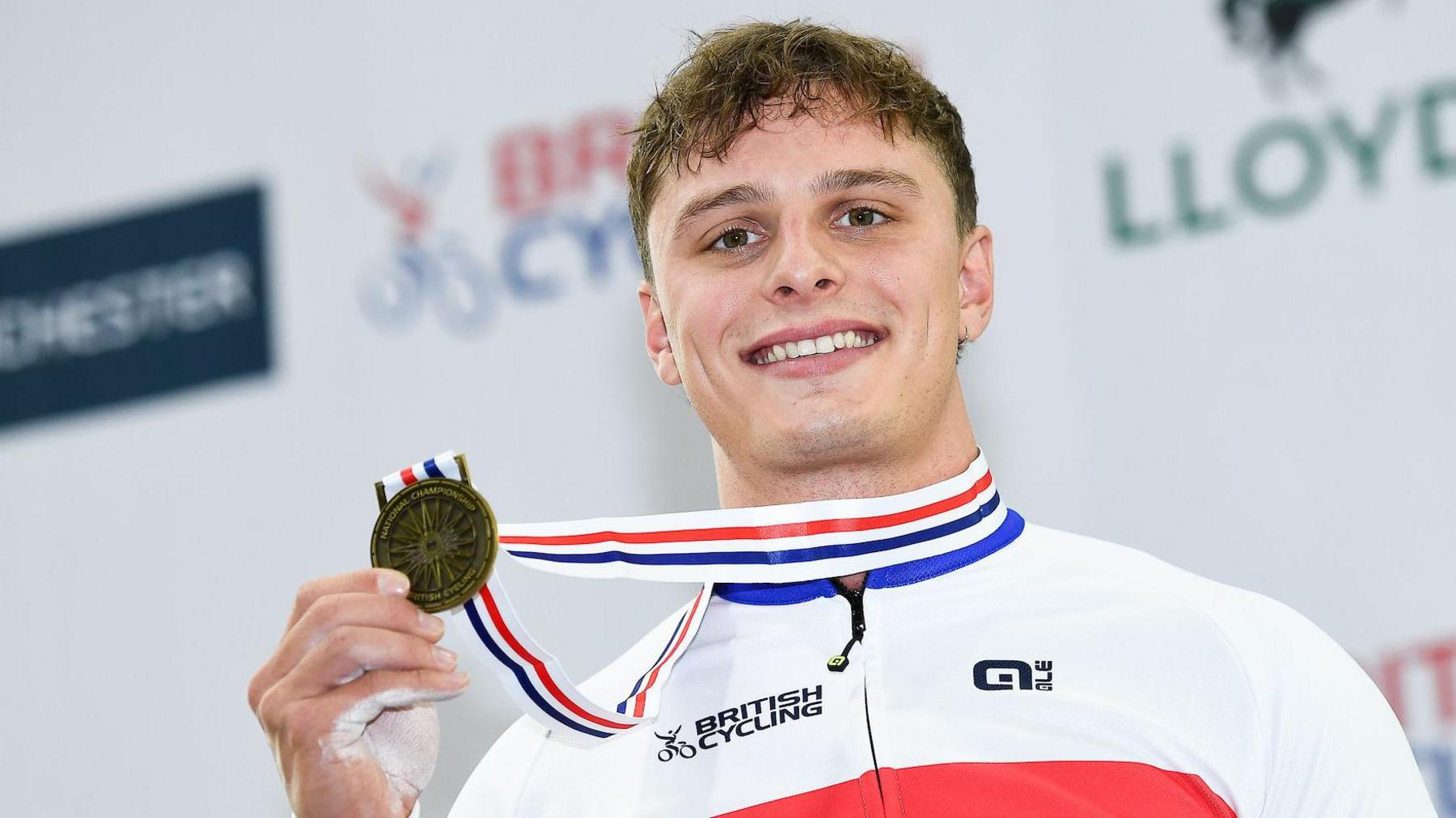 Matthew Richardson Secures Debut Gold at British Track Cycling Championships 2025