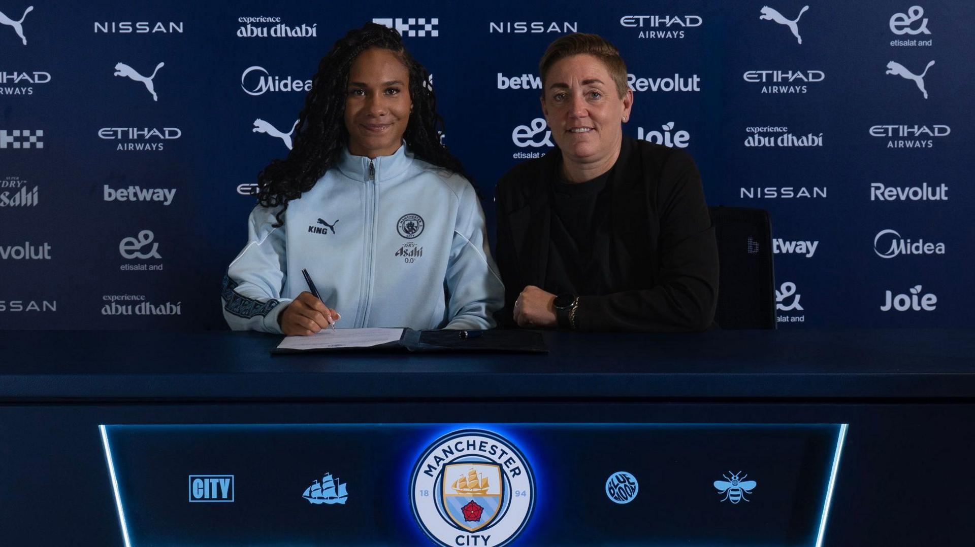 Jade Rose Joins Manchester City: A New Era for Women's Football