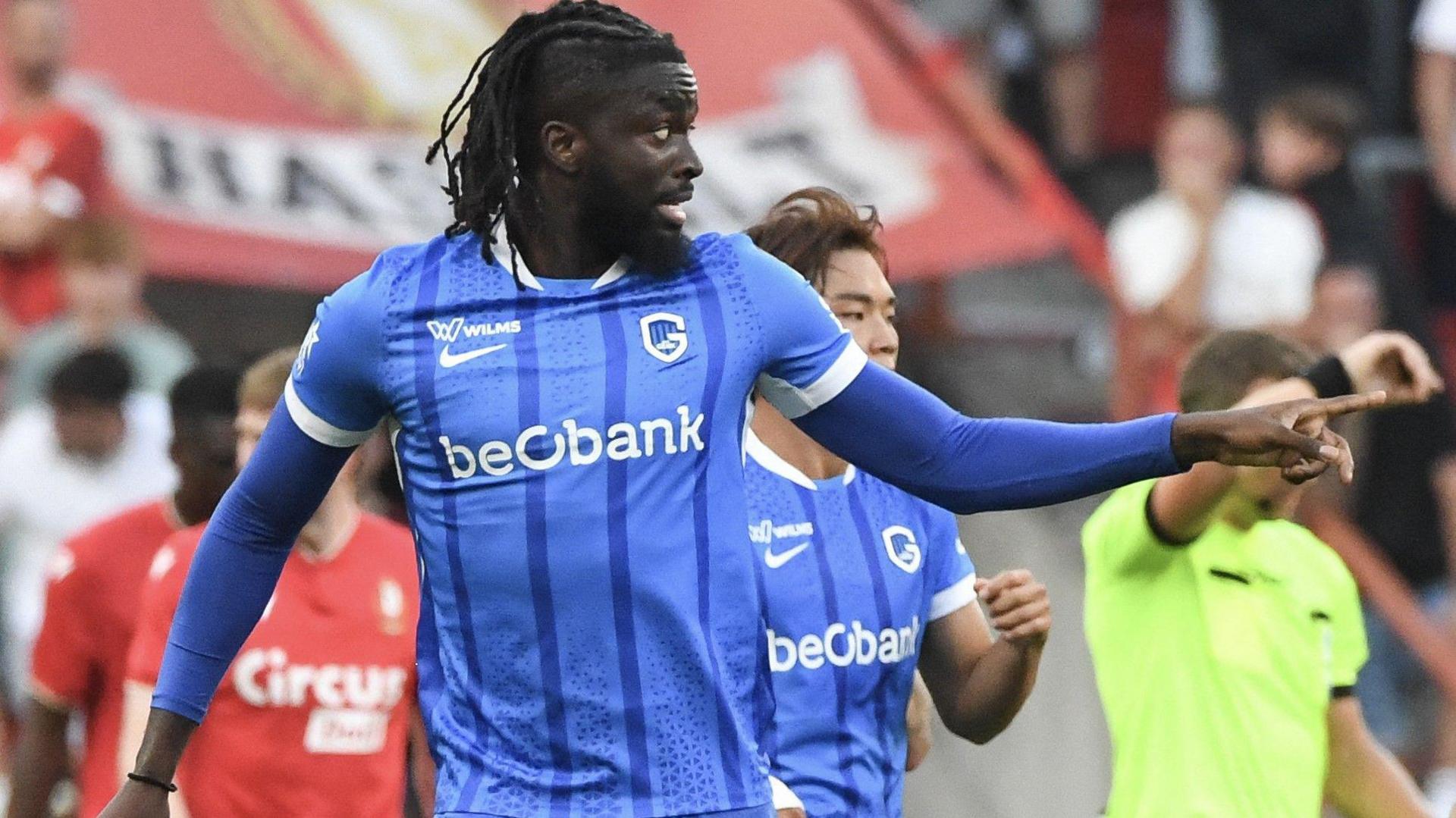 Wolves Secure £24m Deal for Nigerian Striker Tolu Arokodare to Boost Attack