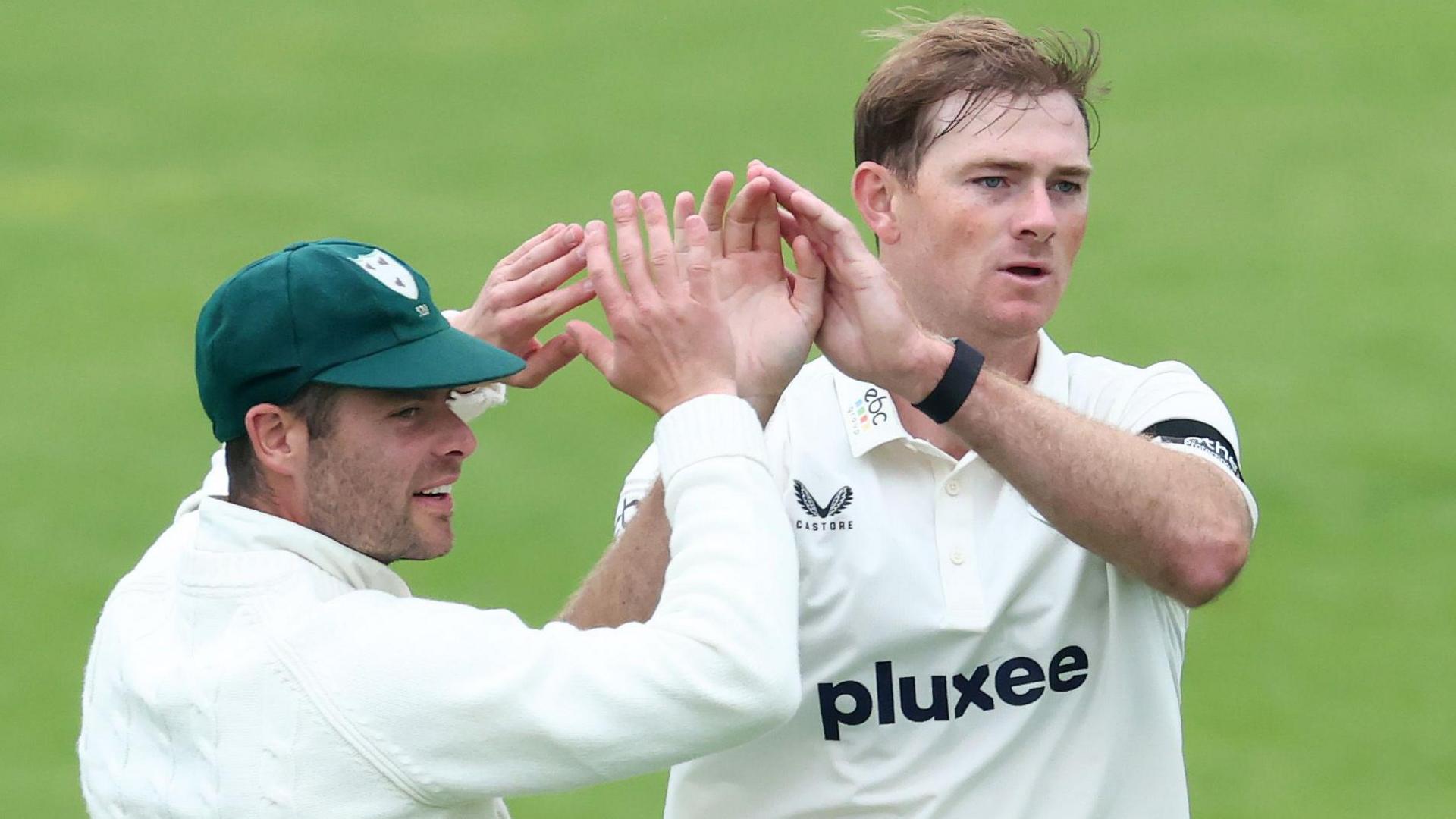 Tom Taylor Shines as Worcestershire Dominates Hampshire in County Championship