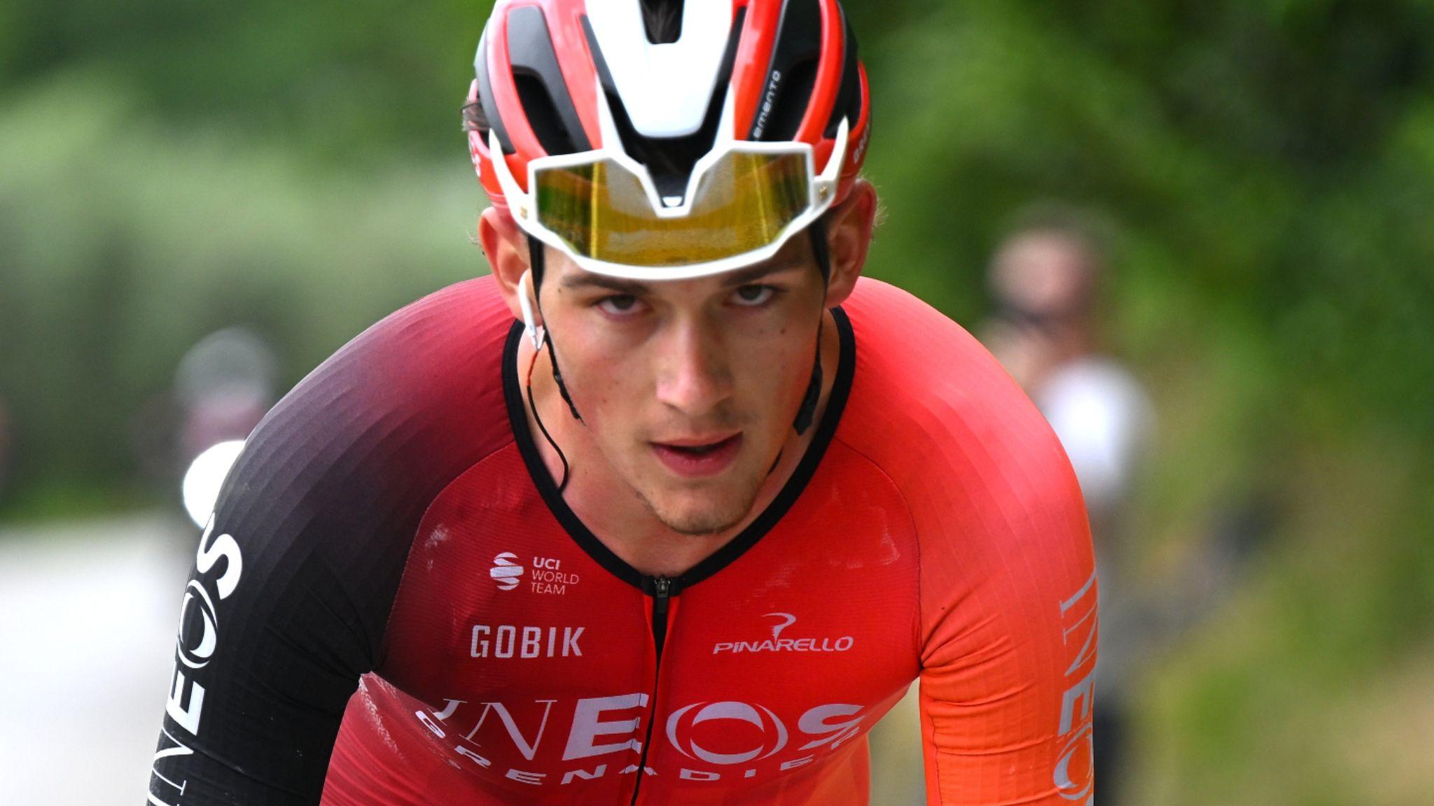 Dramatic Stage 16 of Giro d'Italia: Tarling and Roglic Crash Out Amidst Intense Competition