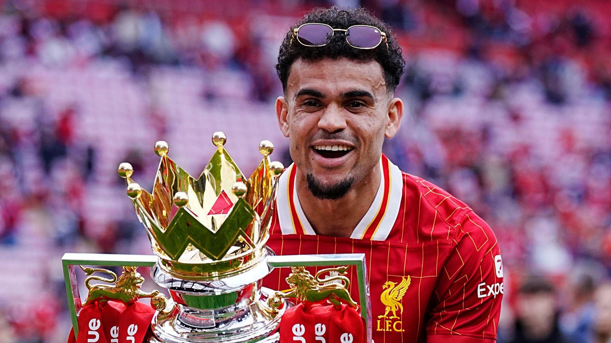 Liverpool Stand Firm: Rejecting Bayern Munich's Bid for Luis Diaz