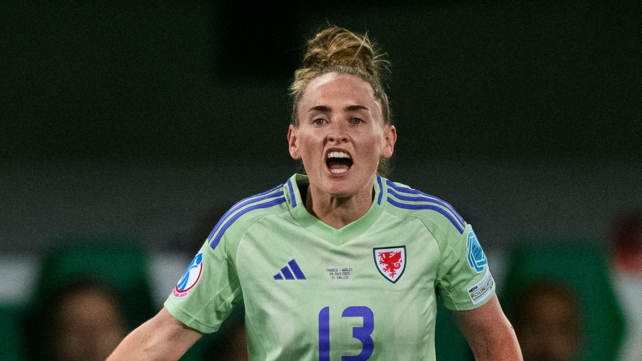 Rachel Rowe Joins Nottingham Forest: A Strategic Move in Women's Football