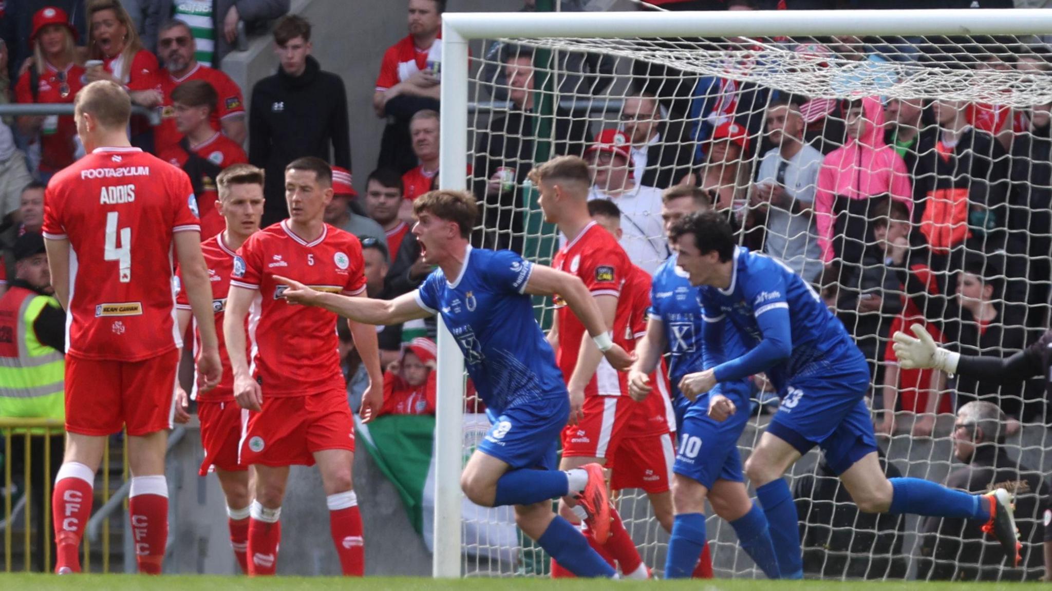 Historic Victory: Dungannon Swifts Triumph Over Cliftonville in Irish Cup Final