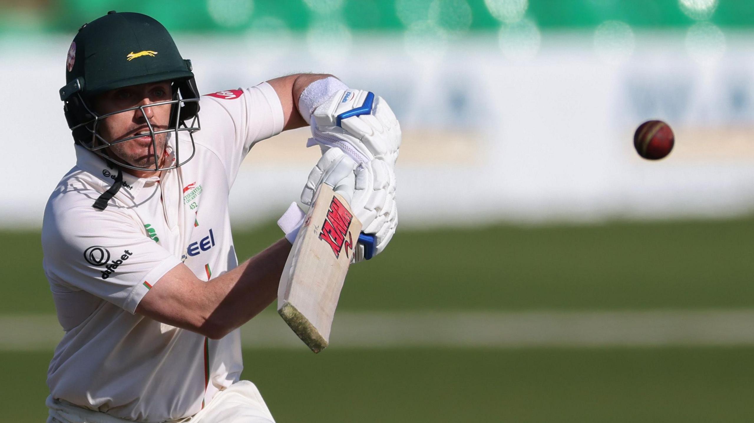 Lewis Hill's Decision to Quit as Leicestershire Captain and Its Impact