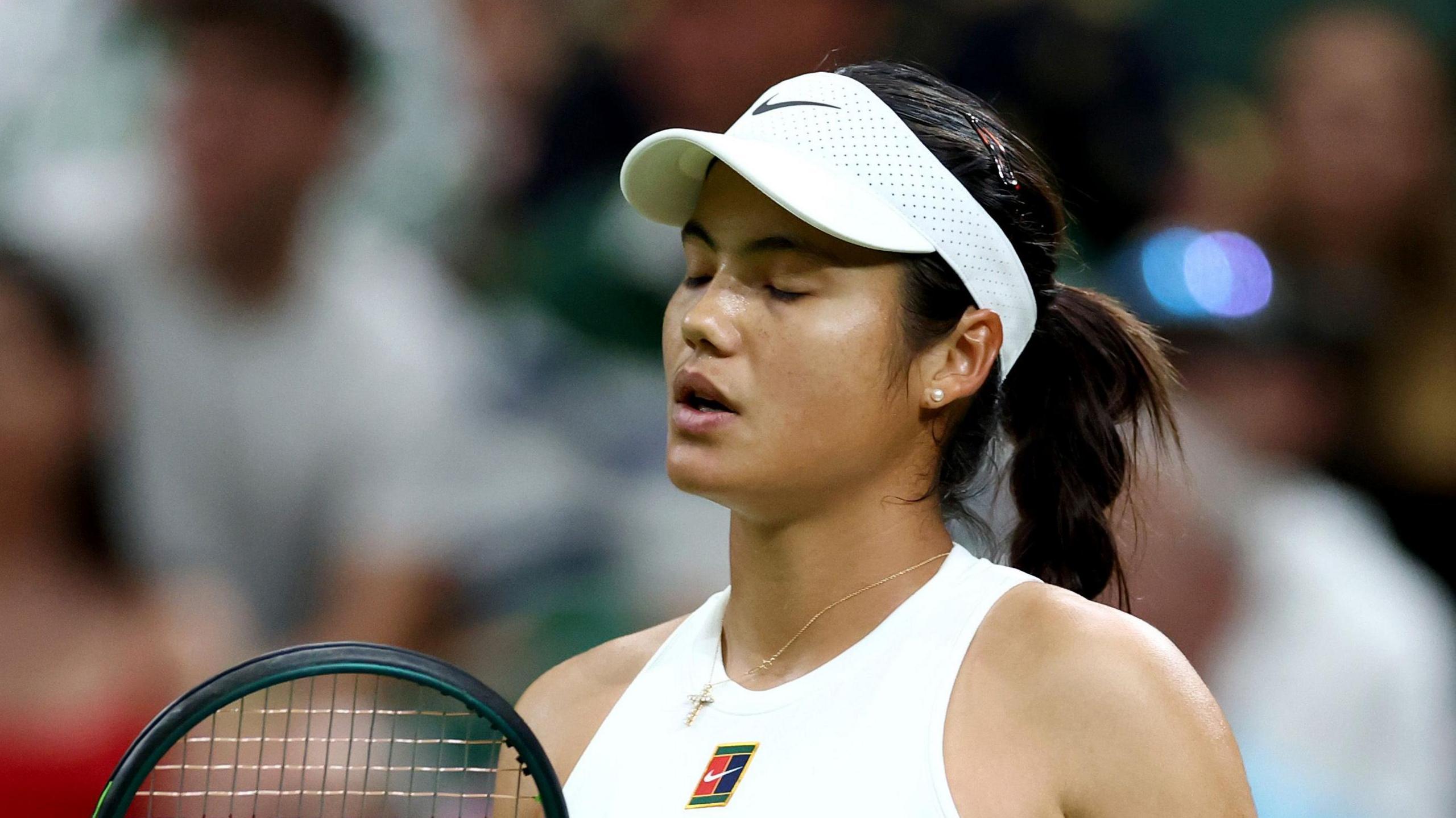Emma Raducanu's Valiant Effort Falls Short Against Aryna Sabalenka at Wimbledon
