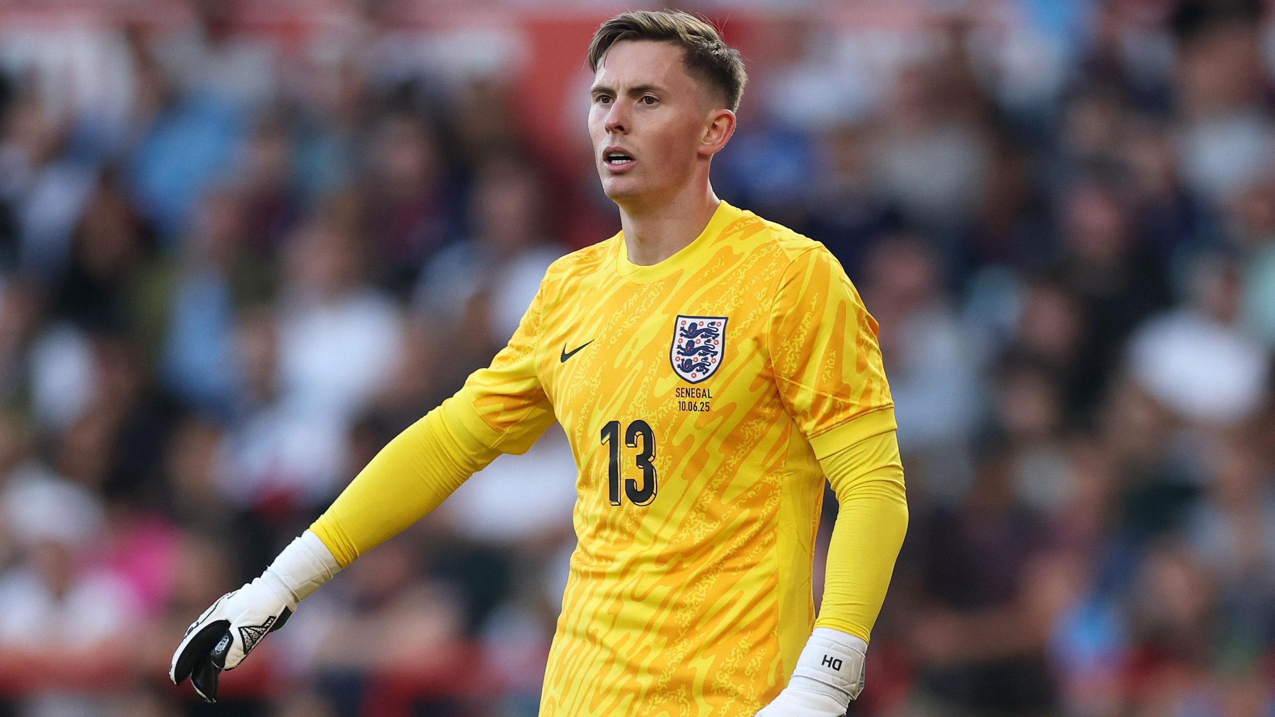 Dean Henderson's Missed Opportunity: Goalkeeper Battle Heats Up for England
