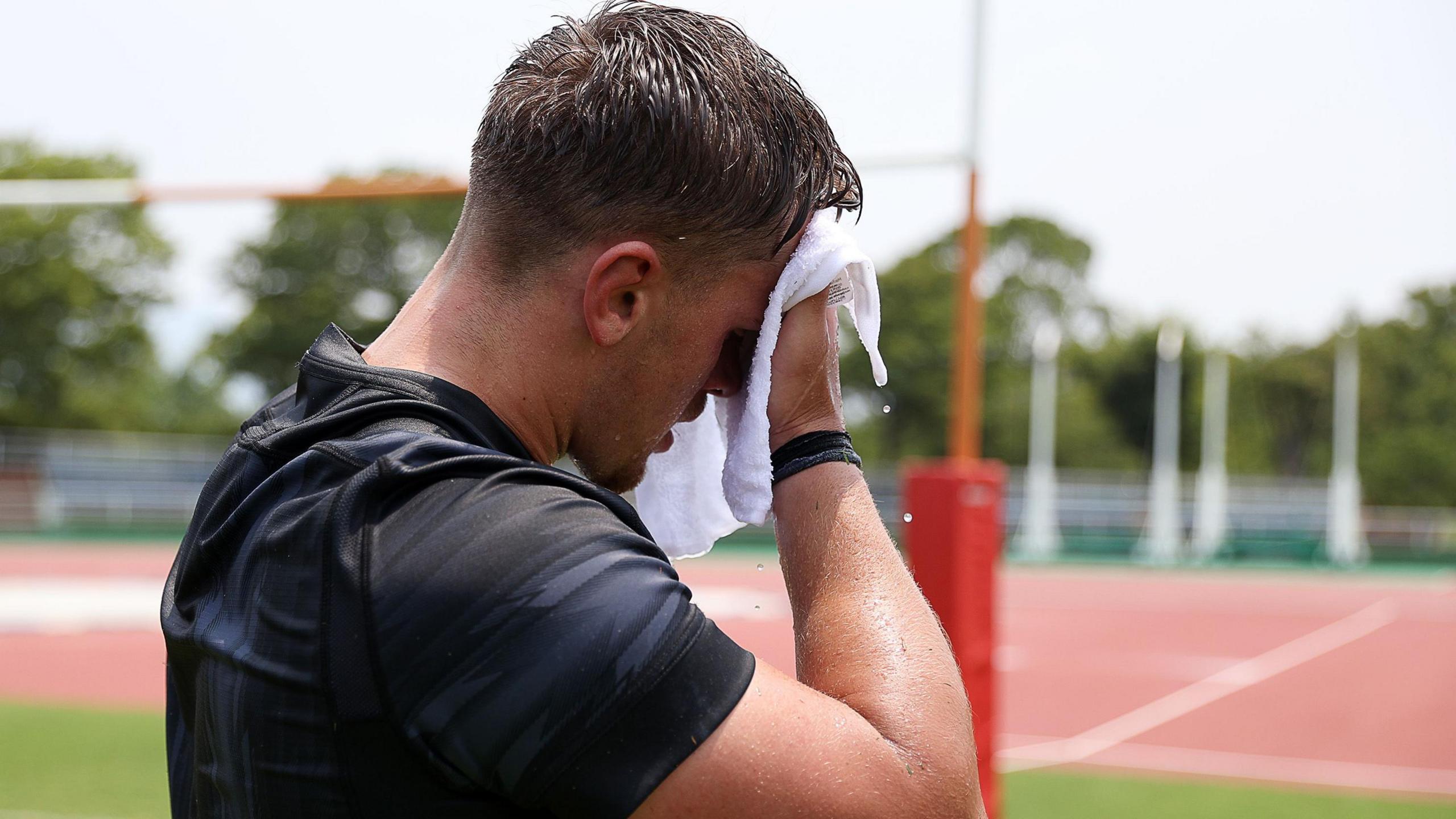 Heat and Hydration: Wales and Japan Adapt to Extreme Conditions in Rugby Showdown