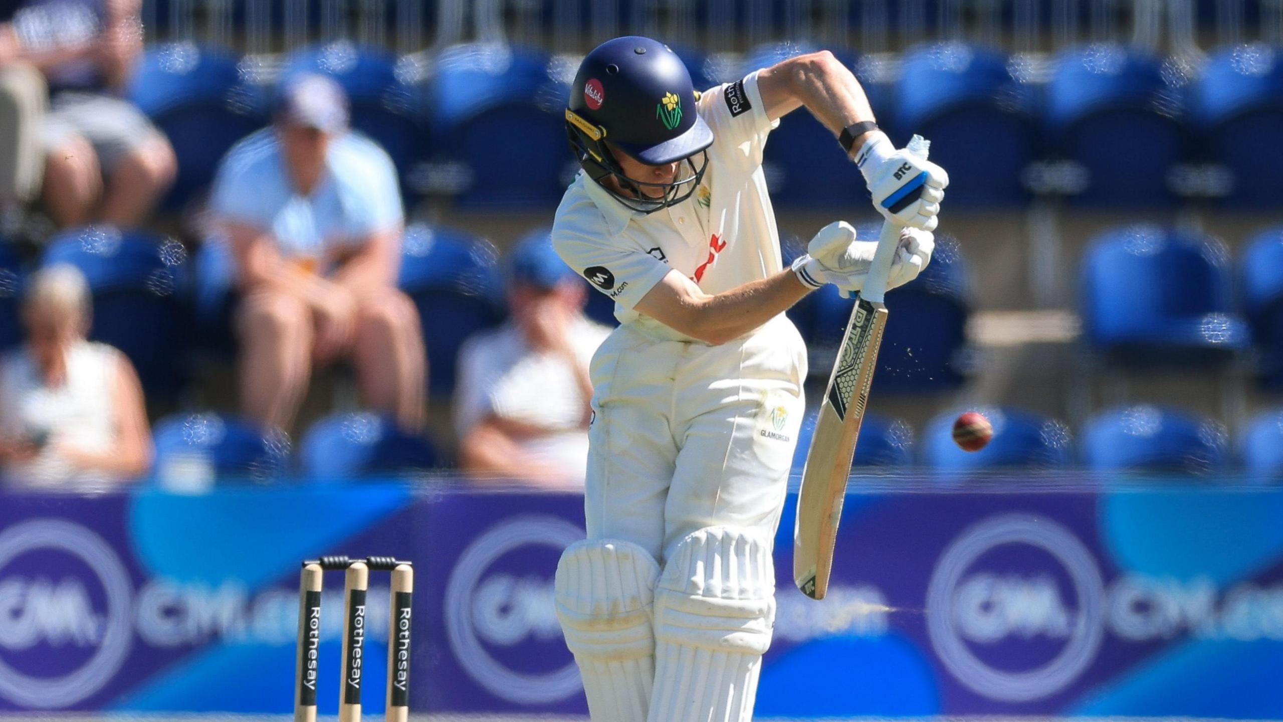 Andy Gorvin Shines as Glamorgan Dominates Derbyshire in County Championship Clash