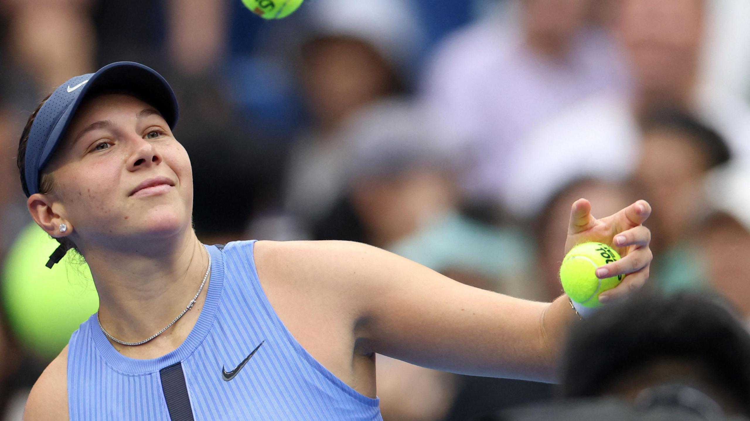 Anisimova Dominates Defending Champion Gauff in China Open Semifinal Stunner