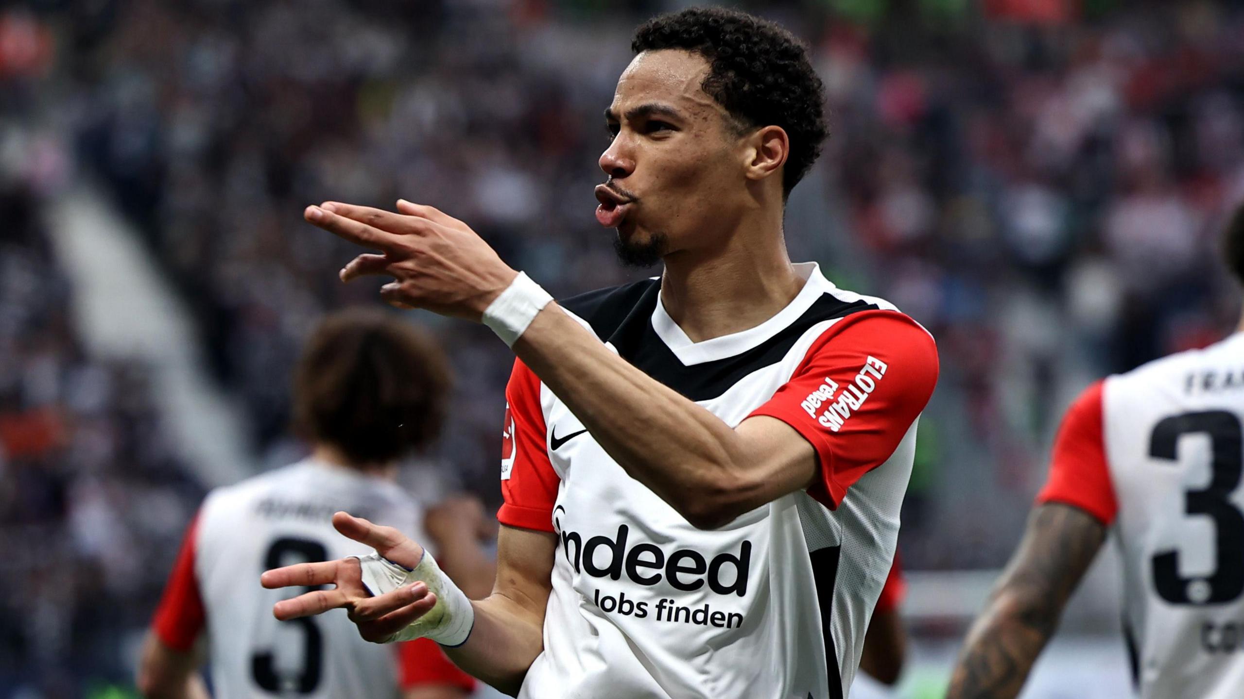 Will Hugo Ekitike and Alexander Isak Form a Dynamic Duo at Newcastle United?