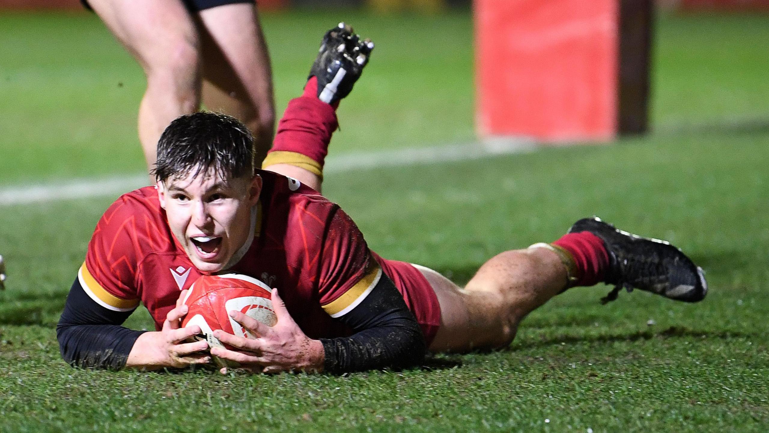 Wales U20s Triumph Over Ireland in Nail-Biting Six Nations Clash