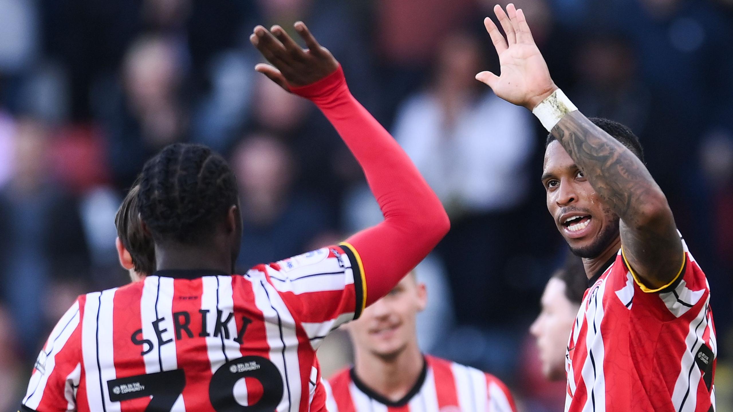 Premier League Promotion Race Heats Up: Sheffield United and Leeds United Battle to the Wire