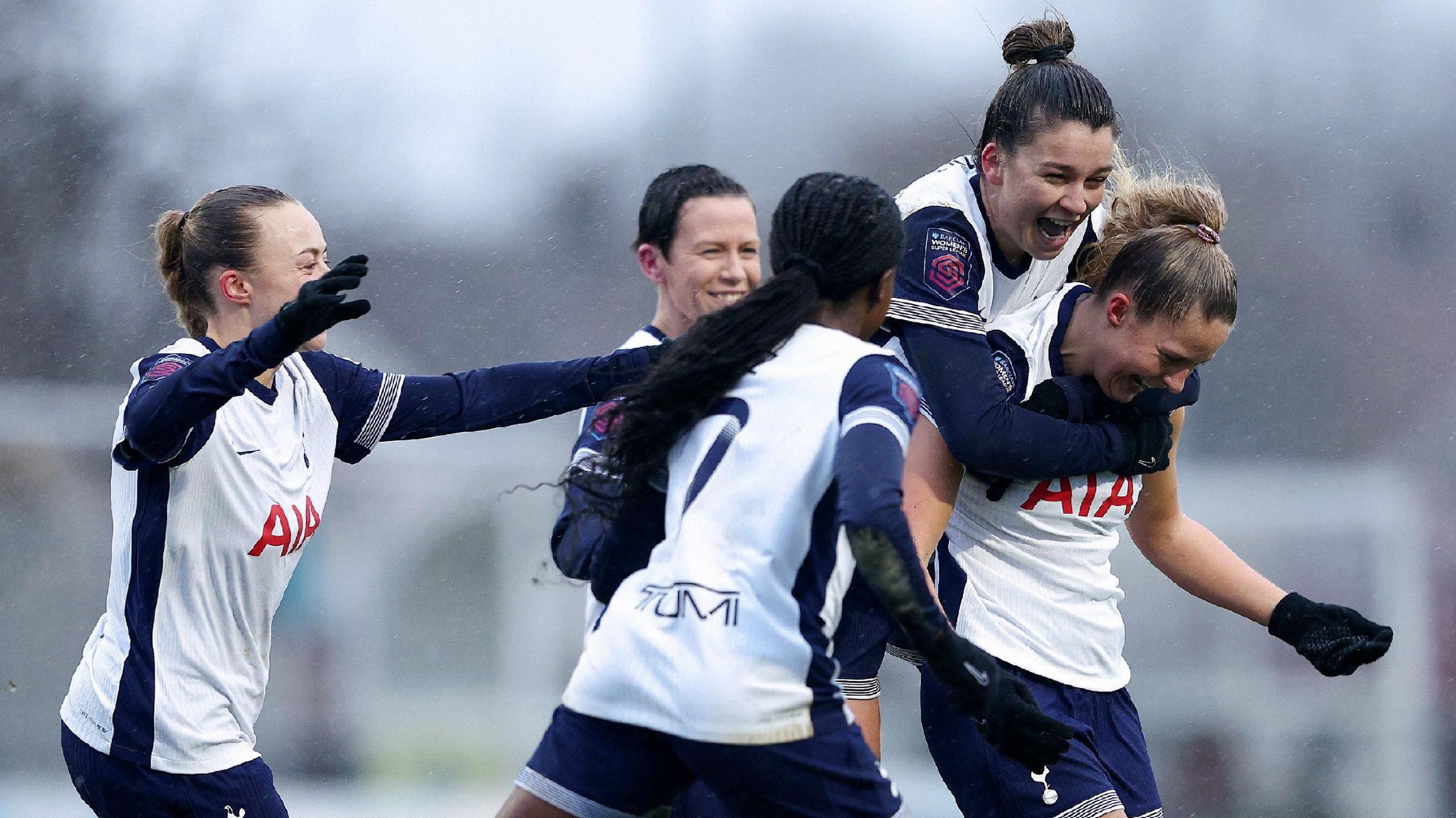 Tottenham Hotspur Women's Team Poised to Appoint Martin Ho as New Manager