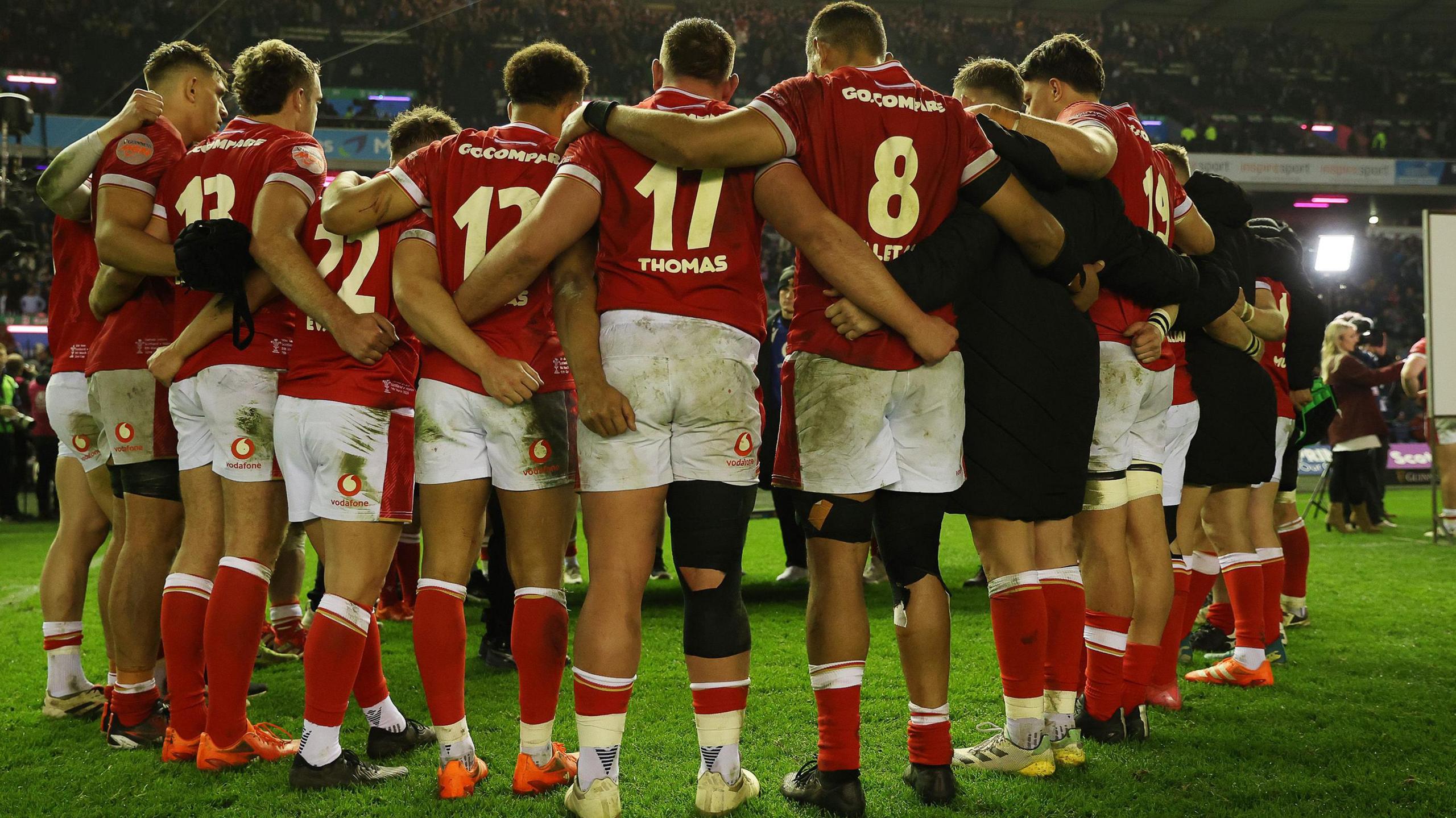 England's Dominant Performance: A Glimpse of Hope in the Six Nations